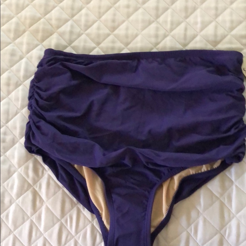 NWT Bikini Bottom High Rise - Small